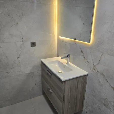 Meyde Apartmanhotel *